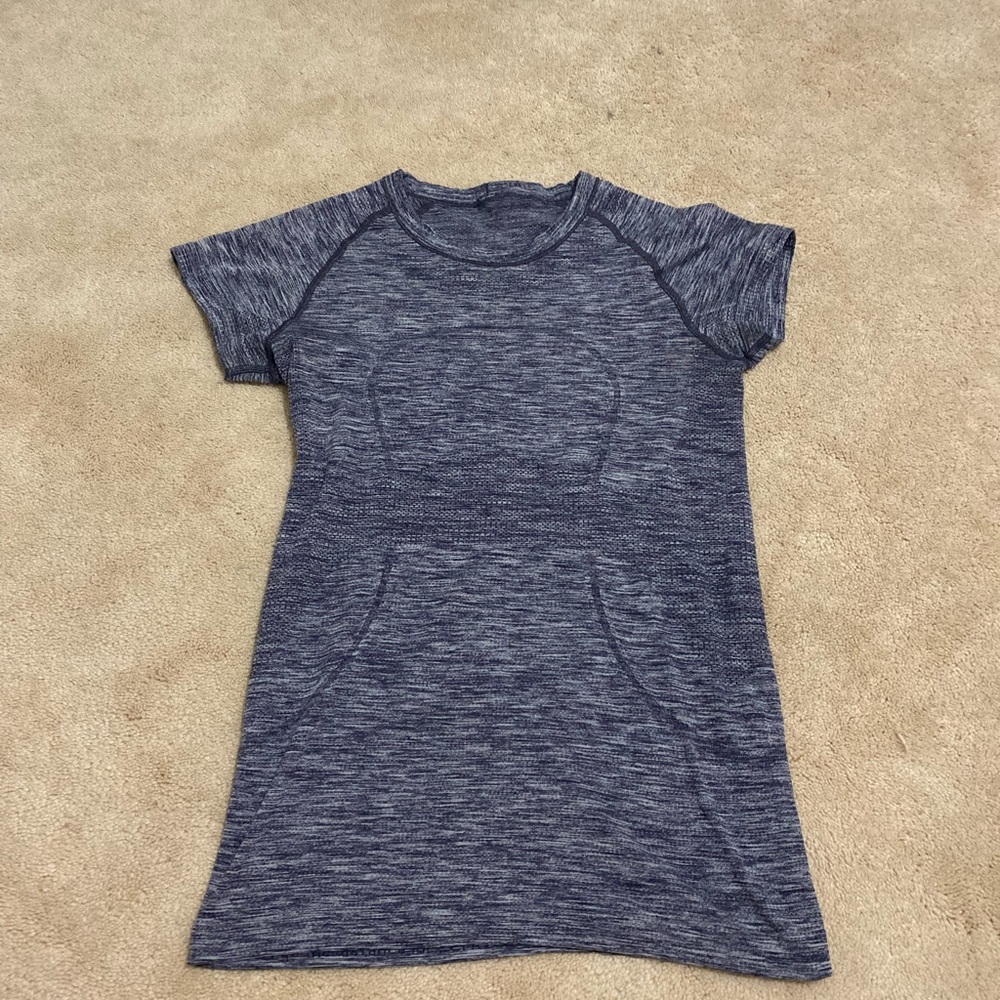 size 6 Lululemon swiftly tech